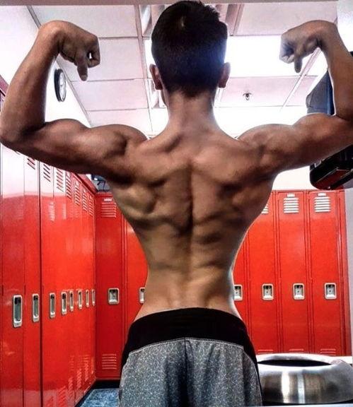 欧美健美裸体男明星视频,肌肉与力量的完美演绎