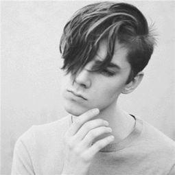 成熟欧美帅哥网红视频,魅力四溢的短视频盛宴